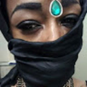 Meet your Posher, Divine